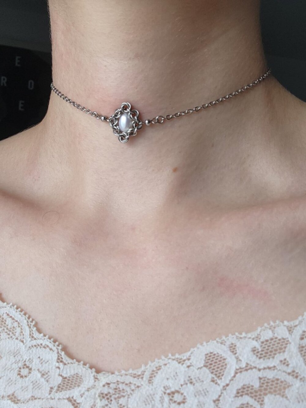Vintage genuine white pearl and silver choker necklace